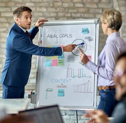 منصة تعليمية إلكترونية